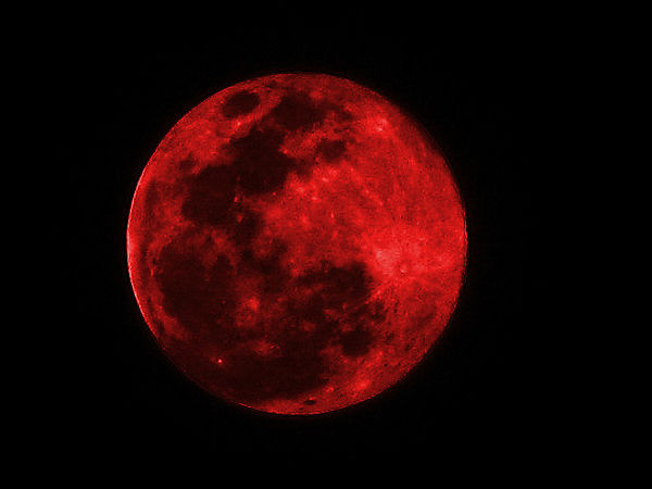 03-1441256612-blood-moon.jpg