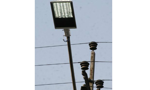 LED விளக்குகள்: பளபளக்கப்போகும் தமிழக சாலையோரங்கள் LED விளக்குகள்: பளபளக்கப்போகும் தமிழக சாலையோரங்கள்