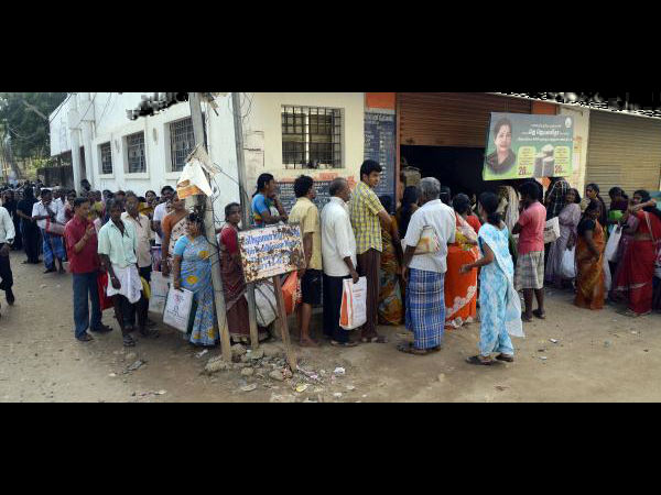 ரேஷன் கடை ஸ்டாக்!! மொபைலிலும் தகவல் பெறலாம்...