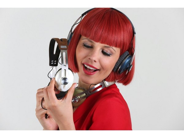 Sennheiser electronic