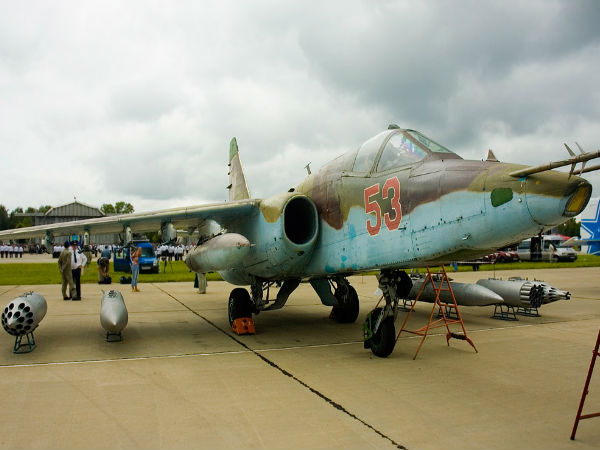 சு-25