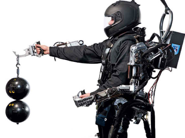 சர்க்கோஸ் எக்ஸ்ஸோஸ்கேலிடன் (Sarcos Exoskeleton) :