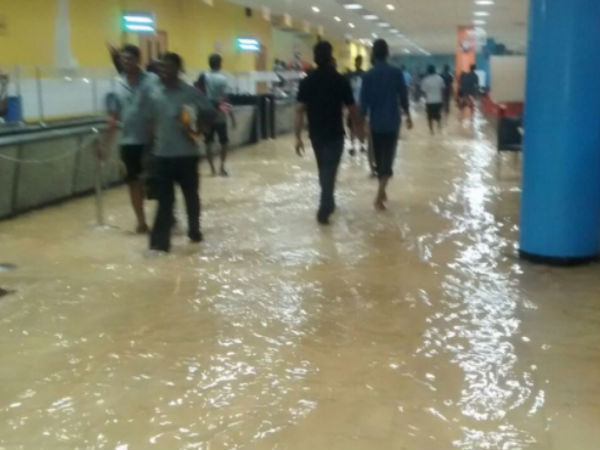 சென்னை : ஐ.டி நிறுவனங்கள் விடுமுறை (புகைப்படங்கள்)..! சென்னை : ஐ.டி நிறுவனங்கள் விடுமுறை (புகைப்படங்கள்)..!