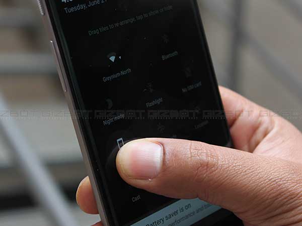 நோட்டிபிகேஷன் பேனல்