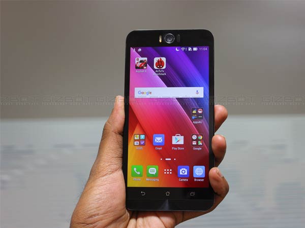 ஆசஸ் ஜென்போன் செல்பி (Asus Zenfone Selfie Rs.12,970)