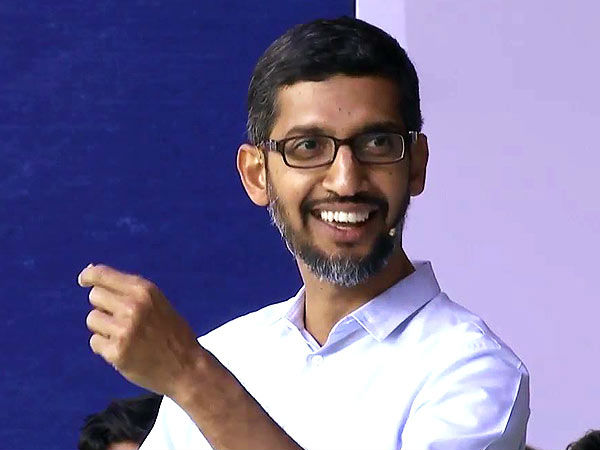 கூடியிருந்த சீனியர்களின்