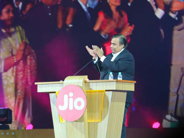 ஜியோ பீச்சர் போன்:
