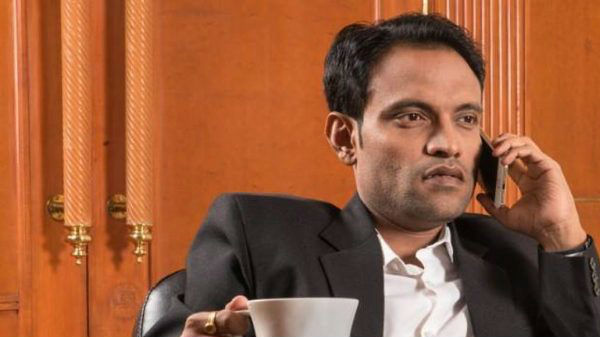 பணத்தாசை காட்டி 8000 பேரிடம் 2000 கோடி அடித்த அமித் பரத்வாஜ்; எப்படி.? பணத்தாசை காட்டி 8000 பேரிடம் 2000 கோடி அடித்த அமித் பரத்வாஜ்; எப்படி.?