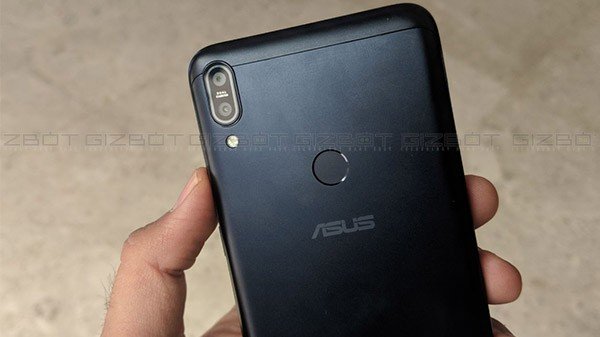 5.99 டிஸ்பிளேவுடன் களமிறங்கிய சென்போன் மேக்ஸ் ப்ரோ எம்1 : விமர்சனம்.! 5.99 டிஸ்பிளேவுடன் களமிறங்கிய சென்போன் மேக்ஸ் ப்ரோ எம்1 : விமர்சனம்.!