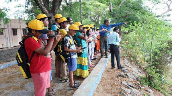 சென்னை: வண்டலூர் ஜூ விலங்குகளை லைவ் ஸ்ட்ரீமிங்-ல் பார்க்கலாம்.! சென்னை: வண்டலூர் ஜூ விலங்குகளை லைவ் ஸ்ட்ரீமிங்-ல் பார்க்கலாம்.!