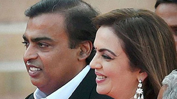 சம்பளமும், அம்பானியின் பெரிய மனசும்.!