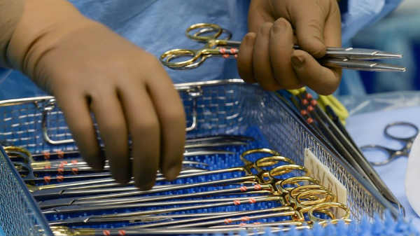 தனியார் மருத்துவமனை