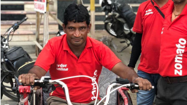 ராகுவிற்கு சோமோட்டோவின் டெலிவரி