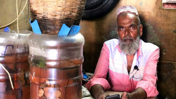 ஒரு தண்ணீர் கேன் கொண்ட ஏசி ரூ.2,500