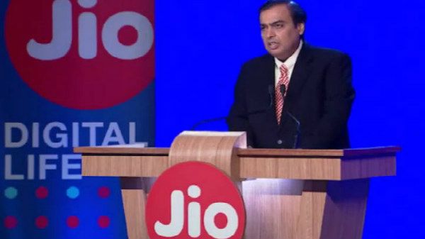 வணிக ரீதியாக நிலையான பிராட்பேண்ட்