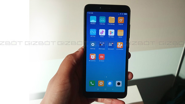 பேட்டரி மற்றும் விலை: