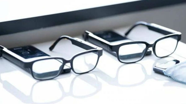 எக்கோ பிரேம்ஸ் (Echo Frames)
