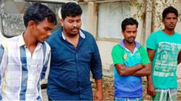 மாவட்ட வனத்துறையினரிடம் புகார்