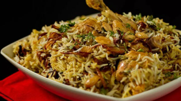 குறைந்த விலை மற்றும் அதிக விலை பிரியாணி