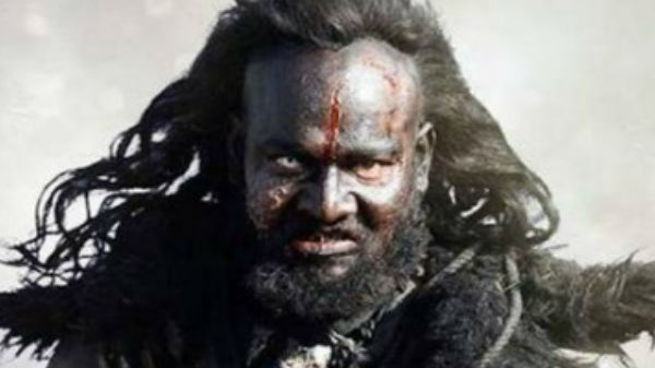 பாகுபலிக்கு இணையாக சண்டையிடும் காலகேய தலைவன்