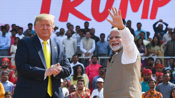 மேக் இன் இந்தியா, ஸ்டார்ட் அப் இந்தியா