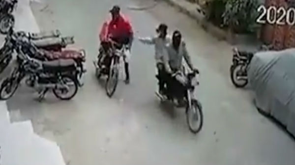 வழிப்பறிக் கொள்ளையர்கள்