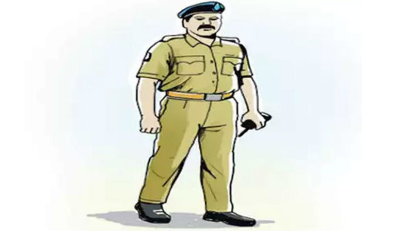 உயிரிழந்த சிறுமியின் பெற்றோர்