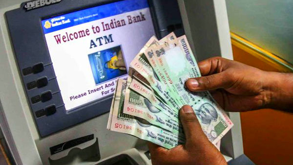 5000 ரூபாய்க்கு மேல் பணம் எடுத்தால் கட்டணம்