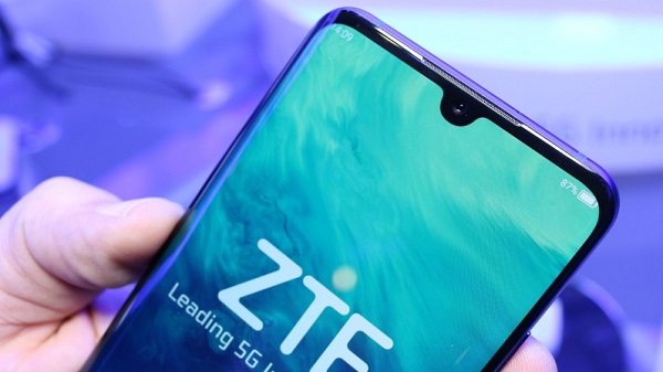 ZTE பிளேட் 20 ப்ரோ 5ஜி
