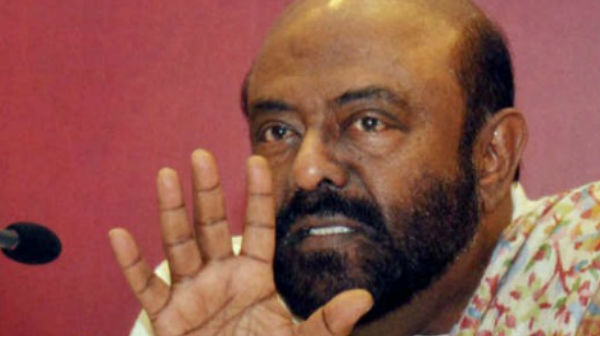மூன்றாம் இடத்தில் இருப்பவர் ஷிவ் நாடார்