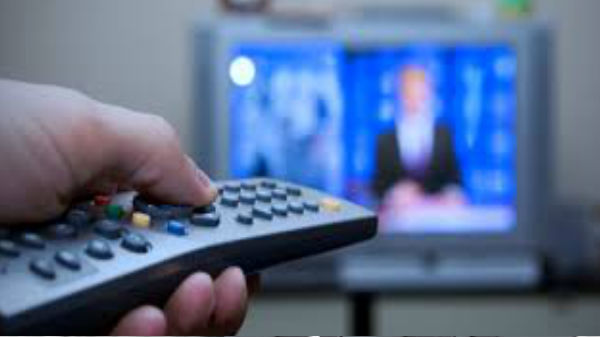 அதிக விளம்பரம் டிவி பார்க்கும் அனுபவத்தை மோசமாக்குகிறது.. உயர் நீதிமன்றத்தில் TRAI புகார்..