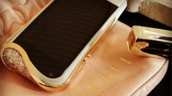 ஒன்னு ரூ.8.97 கோடி- உலகின் விலை உயர்ந்த 8 ஸ்மார்ட்போன்கள் பட்டியல்: அப்படி என்ன இருக்கு அதுல!