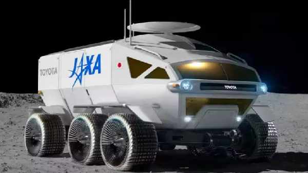 டொயோட்டா உருவாக்கிய லூனார் லேண்ட் குரூஸர்.. இது வெறும் வாகனம் மட்டுமில்லை.. வேற பயனும் இருக்கு.. 