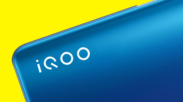 இது எங்க நேரம்: ரூ.10,200 மட்டும் தான்- 8ஜிபி ரேம், 5000 எம்ஏஎச் பேட்டரி வசதியோடு ஐக்யூ யூ5எகஸ்!