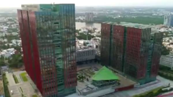 18 மாடி, 6000 பணியாளர்கள்: சென்னையில் திறக்கப்பட்ட நாட்டின் 2-வது பெரிய அமேசான் அலுவலகம்- வேலை வாய்ப்பு அமோகம்