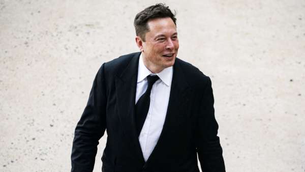 டுவிட்டர் இல்லனா யூடியூப்.,நீ வா தலைவா: யூடியூப் பக்கம் கவனத்தை திருப்பும் எலான் மஸ்க்- ஒரே மீம்., உலக ஃபேமஸ்!