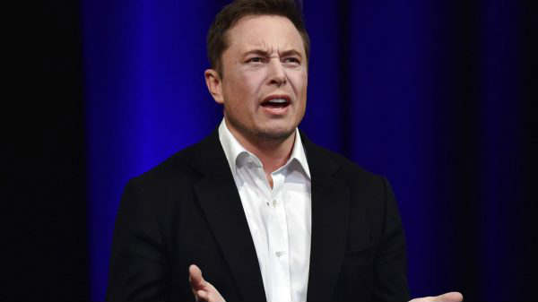 ரொம்ப கஷ்டம்., அடம்பிடிக்கும் எலான் மஸ்க்: “சந்தேகமா இருக்க., இதை கொடுக்கலனா எனக்கு டுவிட்டரே வேண்டாம்”