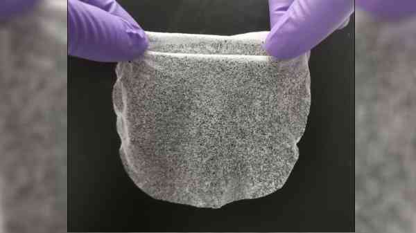 காற்றிலிருந்து 13 லிட்டர் தண்ணீர் எடுக்கும் அதிசய முறை.. வறண்ட மக்களின் தாகம் தீர்க்கும் புதிய கண்டுபிடிப்பு..