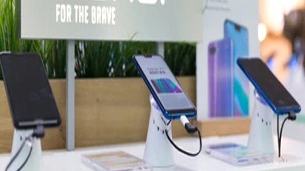 இது முடிவில்ல ஆரம்பம்- இந்தியாவை விட்டு வெளியேறும் பிரபல ஸ்மார்ட்போன் நிறுவனம்?