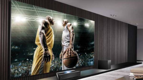 120-இன்ச் 4கே Hisense TV  இந்தியாவில் அறிமுகம்: விலையை சொன்னா நம்புவீங்களா?