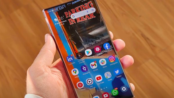 3D சோனிக் மேக்ஸ், 200MP செல்பி கேமரா உடன் Samsung ஸ்மார்ட்போன்- இன்னும் இருக்கு பாஸ்!