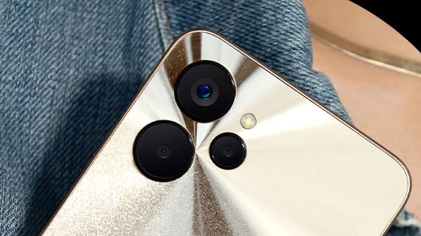 இந்த Realme மாடலின் விலையை சொன்னா.. 5G Phone வாங்குற ஆசை தானா வரும்!