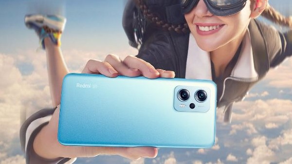 ரூ.12 ஆயிரத்துக்கு குறைவான சீன ஸ்மார்ட்போன்களுக்கு தடையா? மத்திய அமைச்சர் விளக்கம்.!