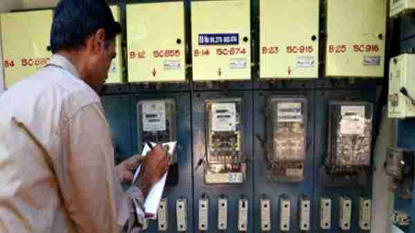 உஷார் மக்களே.! இப்படி ஒரு SMS உங்களுக்கு வந்தா அதை நம்பாதீங்க.! EB பில் மூலம் பண மோசடி!