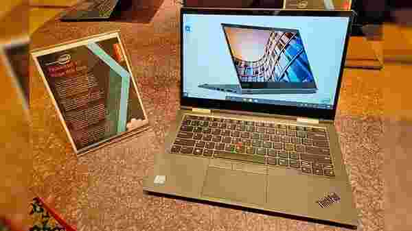 Image result for லெனோவா திங்க்பேட் எக்ஸ்1 யோகா லேப்டாப்: நிறைகள், குறைகள் மற்றும் சிறப்பு அம்சங்கள்.!