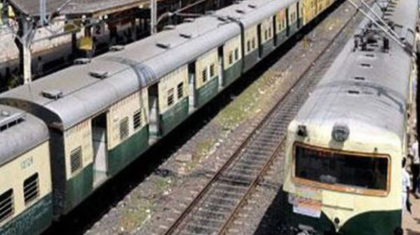 90 நிமிடங்களுக்கு முன்பாக ரயில் நிலையம் வர வேண்டும்